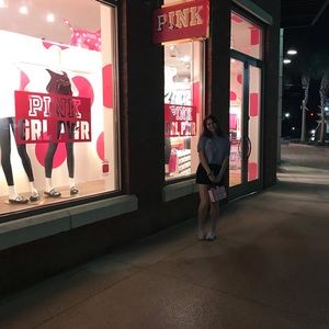 Meet your Posher, Alyssa